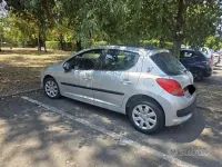 Usata Peugeot 207 73 CV (53 kW) 2007 Grigio Berlina