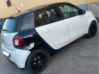 Usata Smart ForFour 2015 Bianco Utilitaria