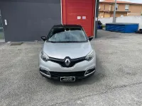 Usata Renault Captur 90 CV (66 kW) 2014 Argento SUV