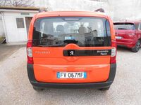 Usata Peugeot Bipper Outdoor 70 CV (51 kW) 2010 Arancione Monovolume