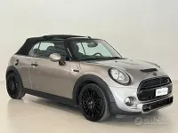 Usata Mini Cooper S Cabriolet 192 CV (141 kW) 2017 Grigio Cabrio