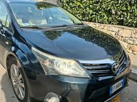 Usata Toyota Avensis 2013 Blu Station wagon