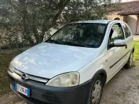 Usata Opel Corsavan 65 CV (47 kW) 2003 Bianco Utilitaria