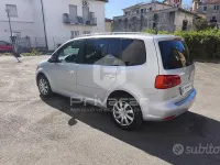 Usata VW Touran Comfortline 150 CV (110 kW) 2015 Grigio Monovolume