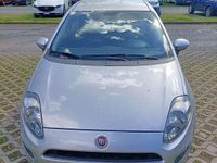 Usata Fiat Punto Young 69 CV (50 kW) 2017 Utilitaria
