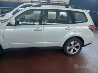 Usata Subaru Forester Trend 147 CV (108 kW) 2010 Bianco SUV
