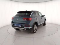 Usata VW T-Roc Style 110 CV (80 kW) 2023 Grigio metallizzato SUV