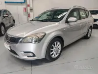 Usata Kia Ceed Sportswagon LX 90 CV (66 kW) 2011 Grigio Station wagon