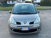 Usata Renault Modus Dynamique 85 CV (62 kW) 2008 Grigio Monovolume