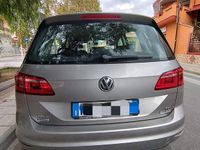 Usata VW Golf Sportsvan 116 CV (85 kW) 2016 Grigio Monovolume