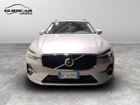 Usata Volvo XC60 Core 197 CV (144 kW) 2023 Argento SUV