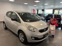 Usata Kia Venga 90 CV (66 kW) 2014 Grigio Utilitaria