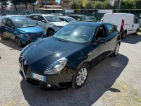 Begagnad Alfa Romeo Giulietta Super 120 HK (88 kW) 2018 Svart Halvkombi