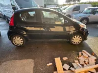 Usata Peugeot 107 54 CV (39 kW) 2008 Nero Utilitaria