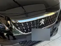 Gebraucht Peugeot 2008 102 PS (75 kW) 2019 Schwarz SUV