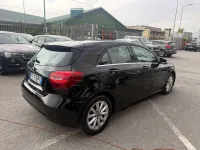 Usata Mercedes A180 109 CV (80 kW) 2017 Nero Utilitaria