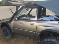 Usata Suzuki Vitara 75 CV (55 kW) 1991 Grigio SUV