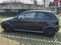 Usata Opel Corsa 90 CV (66 kW) 2006 Nero Utilitaria