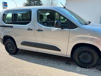 Usata Fiat Doblò 131 CV (96 kW) 2024 Grigio Monovolume