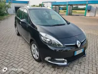 Usata Renault Scenic E-Tech 110 CV (80 kW) 2013 Nero Station wagon