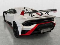 Usata Lamborghini Huracán 639 CV (469 kW) 2024 Bianco monocerus Coupé
