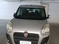 Usata Fiat Doblò Dynamic 120 CV (88 kW) 2012 Argento Monovolume