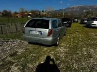 Usata Lancia Lybra 110 CV (80 kW) 2001 Grigio Station wagon