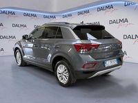 Usata VW T-Roc Life 110 CV (80 kW) 2022 Grigio SUV