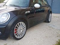 Usata Mini Cooper D Chili 115 CV (84 kW) 2009 Nero Utilitaria