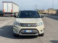Usata Suzuki Vitara 120 CV (88 kW) 2015 Beige SUV