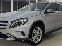 Usata Mercedes GLA200 Premium 156 CV (114 kW) 2016 Argento SUV