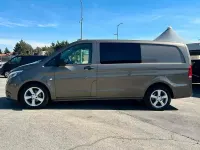 Usata Mercedes Vito 114 CV (83 kW) 2016 Oro Furgone