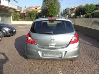 Usata Opel Corsa Edition 80 CV (58 kW) 2010 Grigio Utilitaria