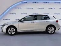Usata VW Golf VII Life 131 CV (96 kW) 2021 Argento Utilitaria