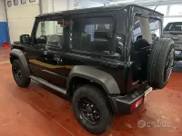 Usata Suzuki Jimny 102 CV (75 kW) 2022 Nero SUV