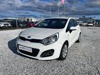 Usata Kia Rio Active 85 CV (62 kW) 2013 Bianco Berlina