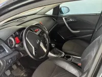 Usata Opel Astra Cosmo 110 CV (80 kW) 2011 Nero Station wagon