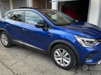 Usata Renault Captur 101 CV (74 kW) 2020 Blu SUV