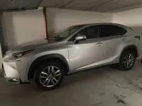 Usata Lexus NX300h Luxury Line 155 CV (114 kW) 2016 Argento SUV