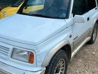Usata Suzuki Vitara 75 CV (55 kW) 1997 Bianco Station wagon