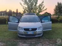 Usata VW Touran 150 CV (110 kW) 2009 Grigio Monovolume