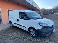 Usata Fiat Doblò Lounge 105 CV (77 kW) 2021 Bianco Monovolume