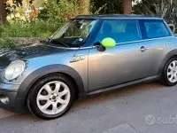 Usado Mini Cooper 75 HP (55 kW) 2010 Cinzento Citadino
