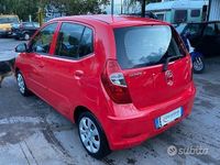 Usata Hyundai i10 Style 69 CV (50 kW) 2011 Rosso Utilitaria
