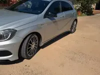 Usata Mercedes A160 102 CV (75 kW) 2016 Grigio Utilitaria