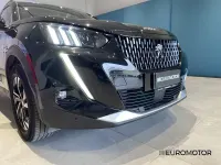 Usata Peugeot 2008 GT 131 CV (96 kW) 2021 Nero SUV
