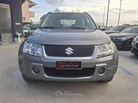 Usata Suzuki Grand Vitara 106 CV (77 kW) 2005 Grigio SUV