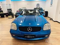 Usata Mercedes SLK200 163 CV (119 kW) 2000 Blu Cabrio