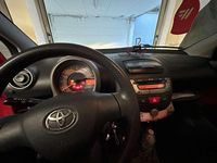 Begagnad Toyota Aygo Connect Style 68 HK (50 kW) 2011 Halvkombi