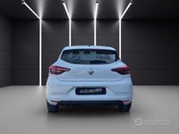 Usata Renault Clio V Life 65 CV (47 kW) 2021 Bianco Berlina